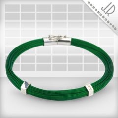 Pulsera hilos de acero verde con motivos en plata